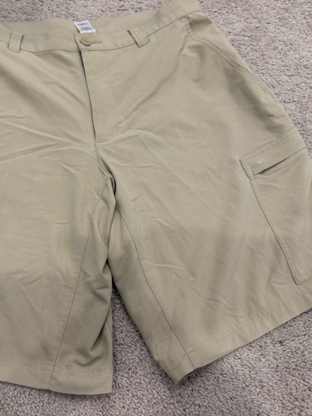 Patagonia Men's Cargo Hiking Shorts Size 34 Khaki Tan Nylon/Polyester Outdoor